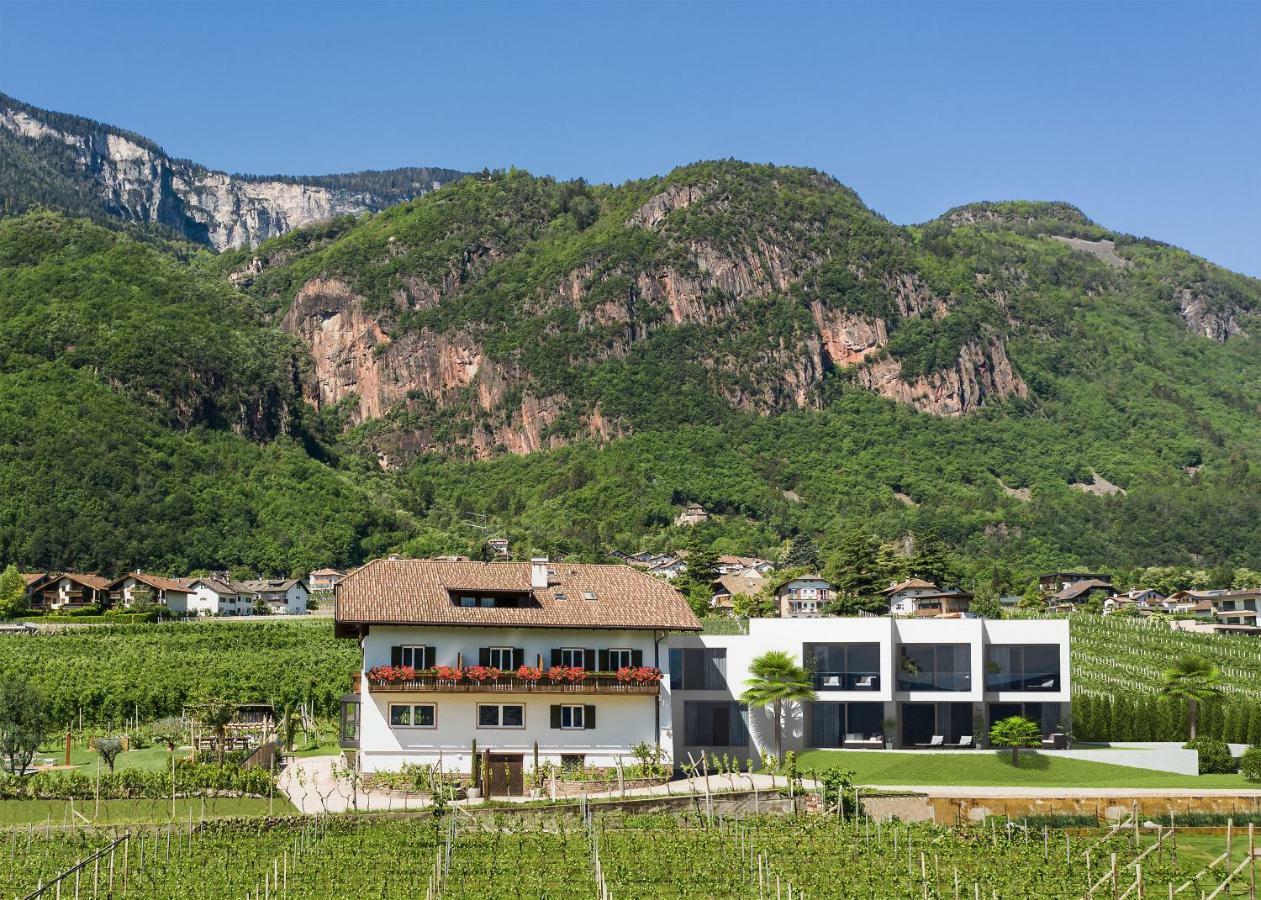 Hotel Garni Sonngart Andrian Bagian luar foto