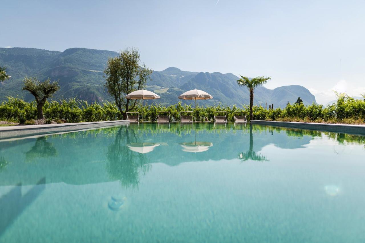 Hotel Garni Sonngart Andrian Bagian luar foto