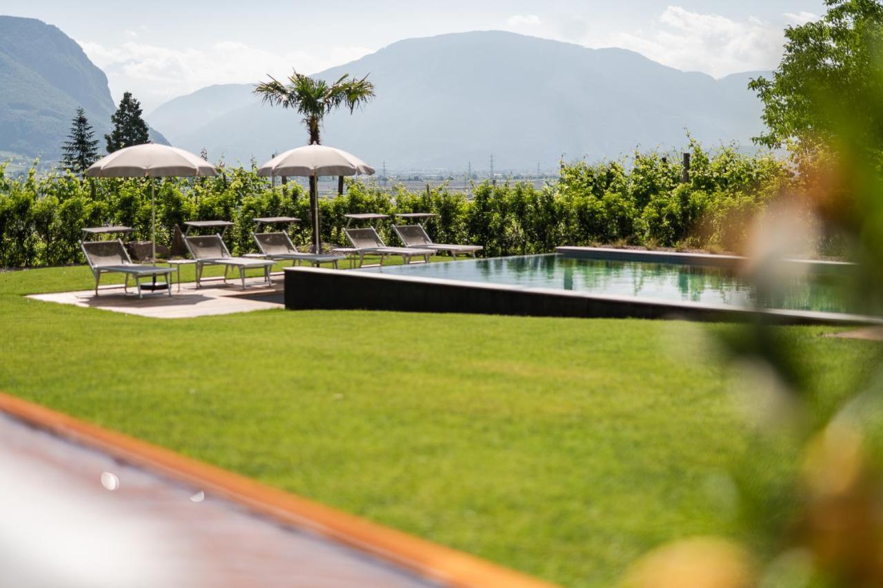 Hotel Garni Sonngart Andrian Bagian luar foto