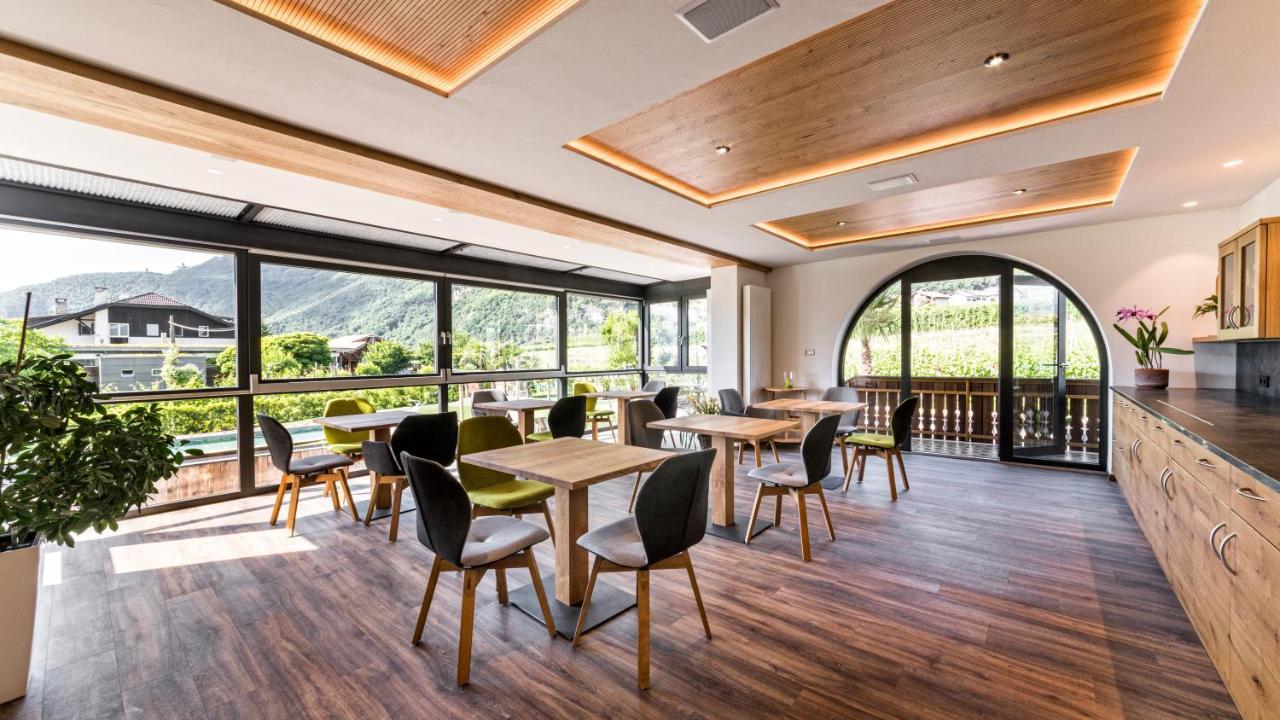 Hotel Garni Sonngart Andrian Bagian luar foto